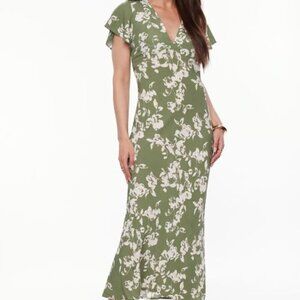 Dynamite - Soraya Floral Maxi Dress in S